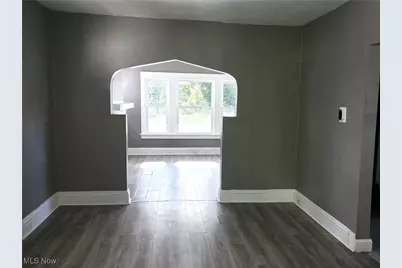 1095 E 146th Street E, Loveland, OH 44110 - Photo 7