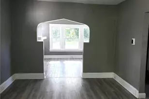 1095 E 146th Street E, Loveland, OH 44110 - Photo 7