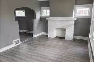 1095 E 146th Street E, Loveland, OH 44110 - Photo 3