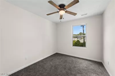 331 Abbe Road N, Elyria, OH 44035 - Photo 19