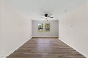 331 Abbe Rd N, Elyria, OH 44035 - Photo 7