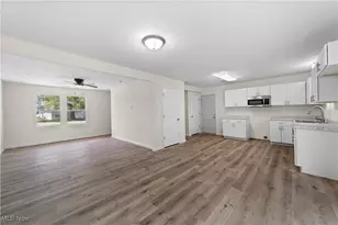 331 Abbe Rd N, Elyria, OH 44035 - Photo 9