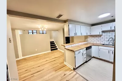 1133 W 9th Street #109, Loveland, OH 44113 - Photo 7