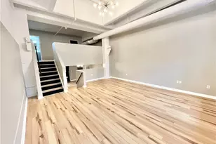 1133 W 9th St, Loveland, OH 44113 - Photo 3