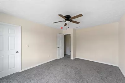 335 Abbe Road N, Elyria, OH 44035 - Photo 21