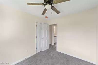 335 Abbe Road N, Elyria, OH 44035 - Photo 13