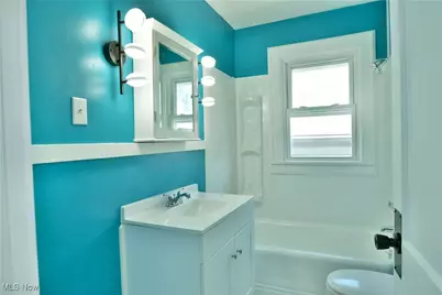 664 Tenney Avenue, Campbell, OH 44405 - Photo 25