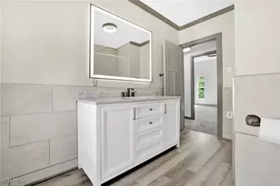 121 Lake St, Akron, OH 44301 - Photo 29