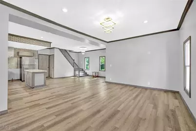 121 Lake Street, Akron, OH 44301 - Photo 7