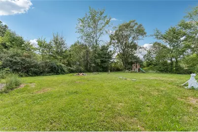 52025 Betts Road, Wellington, OH 44090 - Photo 31