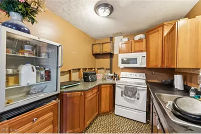 52025 Betts Road, Wellington, OH 44090 - Photo 5