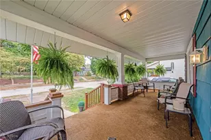 614 Pioneer St, Kent, OH 44240 - Photo 3