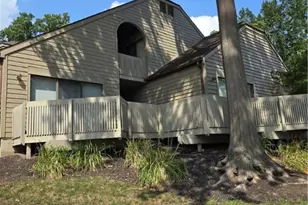 68 Starboard Cir, Akron, OH 44319 - Photo 3