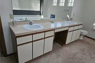 68 Starboard Cir, Akron, OH 44319 - Photo 13