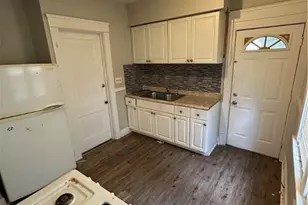 2099 W 81st St, Loveland, OH 44102 - Photo 7