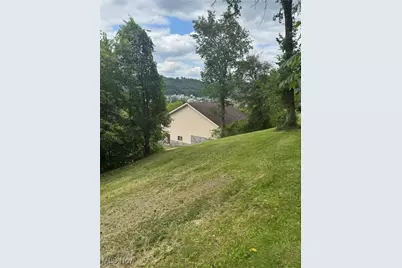 56624 Boyd Avenue, Bridgeport, OH 43912 - Photo 7