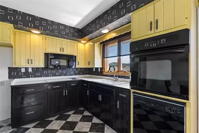 406 Walter Street, Yorkville, OH 43971 - Photo 11