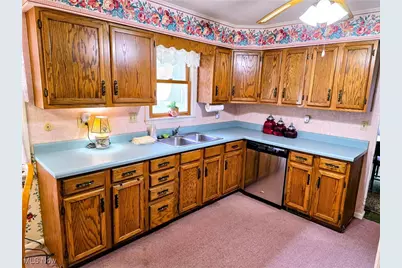 105 Franklin, St Clairsville, OH 43950 - Photo 9