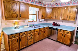 105 Franklin, St Clairsville, OH 43950 - Photo 9