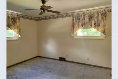 70 Richard, Munroe Falls, OH 44262 - Photo 15