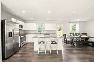 3923 Higgins Dr, Norton, OH 44203 - Photo 15