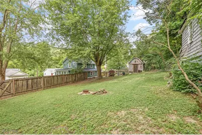733 Critchfield Street, Millersburg, OH 44654 - Photo 37