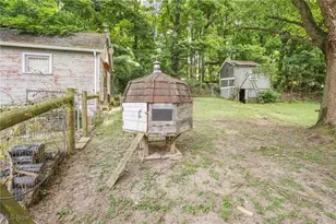 733 Critchfield St, Millersburg, OH 44654 - Photo 39