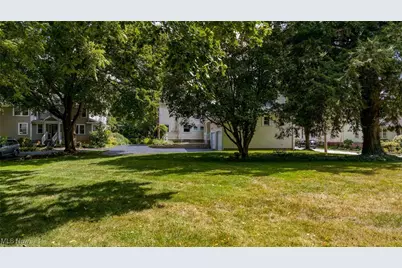 156 S Franklin Street, Chagrin Falls, OH 44022 - Photo 15