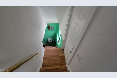 14018 Parkdale Avenue, Loveland, OH 44111 - Photo 19