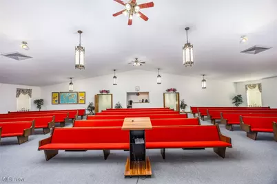 7200 Grand Central Avenue, Vienna, WV 26105 - Photo 13