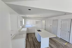 3908 Stow Rd, Stow, OH 44224 - Photo 7