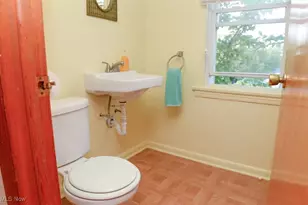 148 Marcia Dr, Youngstown, OH 44515 - Photo 15