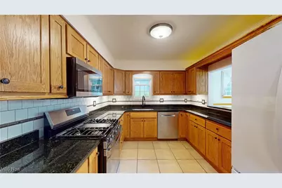 8908 Southern Highway, Rockport, WV 26169 - Photo 7