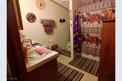 2022 Waterford Road, East Palestine, OH 44413 - Photo 9