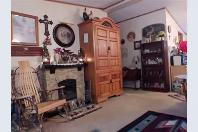 2022 Waterford Road, East Palestine, OH 44413 - Photo 5