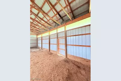 2022 Waterford Road, East Palestine, OH 44413 - Photo 15