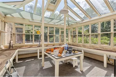 400 Hunters Hollow Drive SE, Warren, OH 44484 - Photo 31