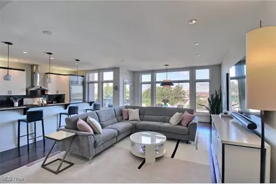 2339 Edgehill Road, Loveland, OH 44106 - Photo 3