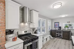 13855 Clifton Blvd, Oakwood, OH 44107 - Photo 23