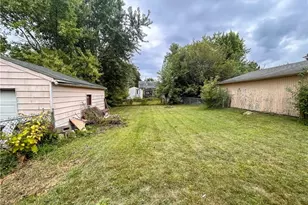 1313 Humbolt Ave, Youngstown, OH 44502 - Photo 21