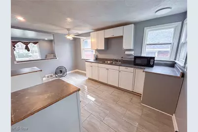 1313 Humbolt Avenue, Youngstown, OH 44502 - Photo 5