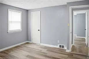 1313 Humbolt Ave, Youngstown, OH 44502 - Photo 13