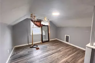 1313 Humbolt Ave, Youngstown, OH 44502 - Photo 17