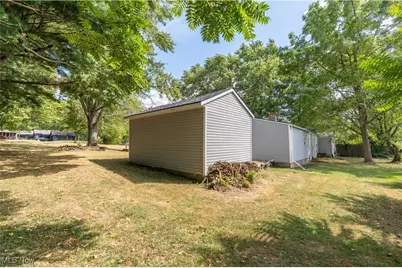 3305 Regent Avenue NE, Canton, OH 44705 - Photo 21