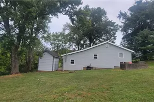 1103 Farson St, Belpre, OH 45714 - Photo 5