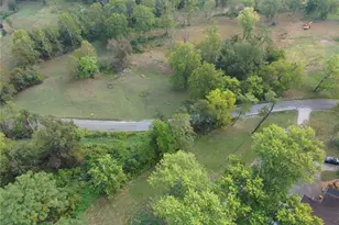 1103 Farson St, Belpre, OH 45714 - Photo 15
