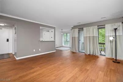 6320 Greenwood #100-4, Sagamore Hills, OH 44067 - Photo 17