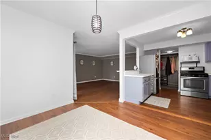 6320 Greenwood, Sagamore Hills, OH 44067 - Photo 13