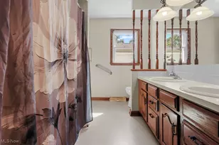 1702 Far View Rd, Akron, OH 44312 - Photo 23