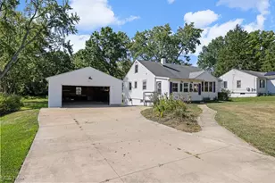 1702 Far View Rd, Akron, OH 44312 - Photo 35